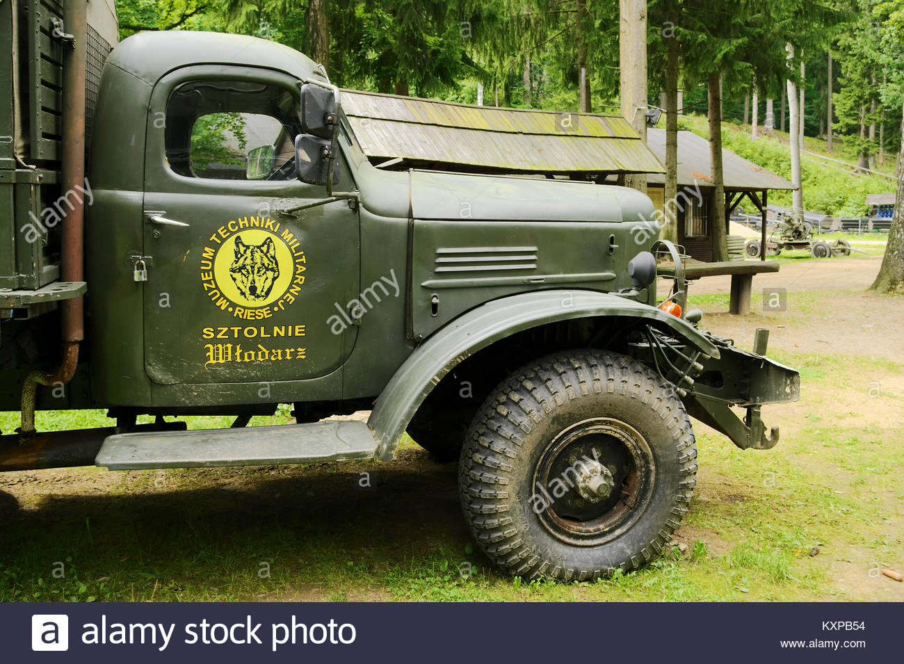 historic-soviet-zil-157-6x6-army-truck-on-exhibition-in-project-riese-KXPB54.jpg