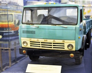 Грузовой автомобиль ЗИЛ-170 - он же КАМАЗ-5320. Производство КАМАЗов началось на заводе ЗиЛ.